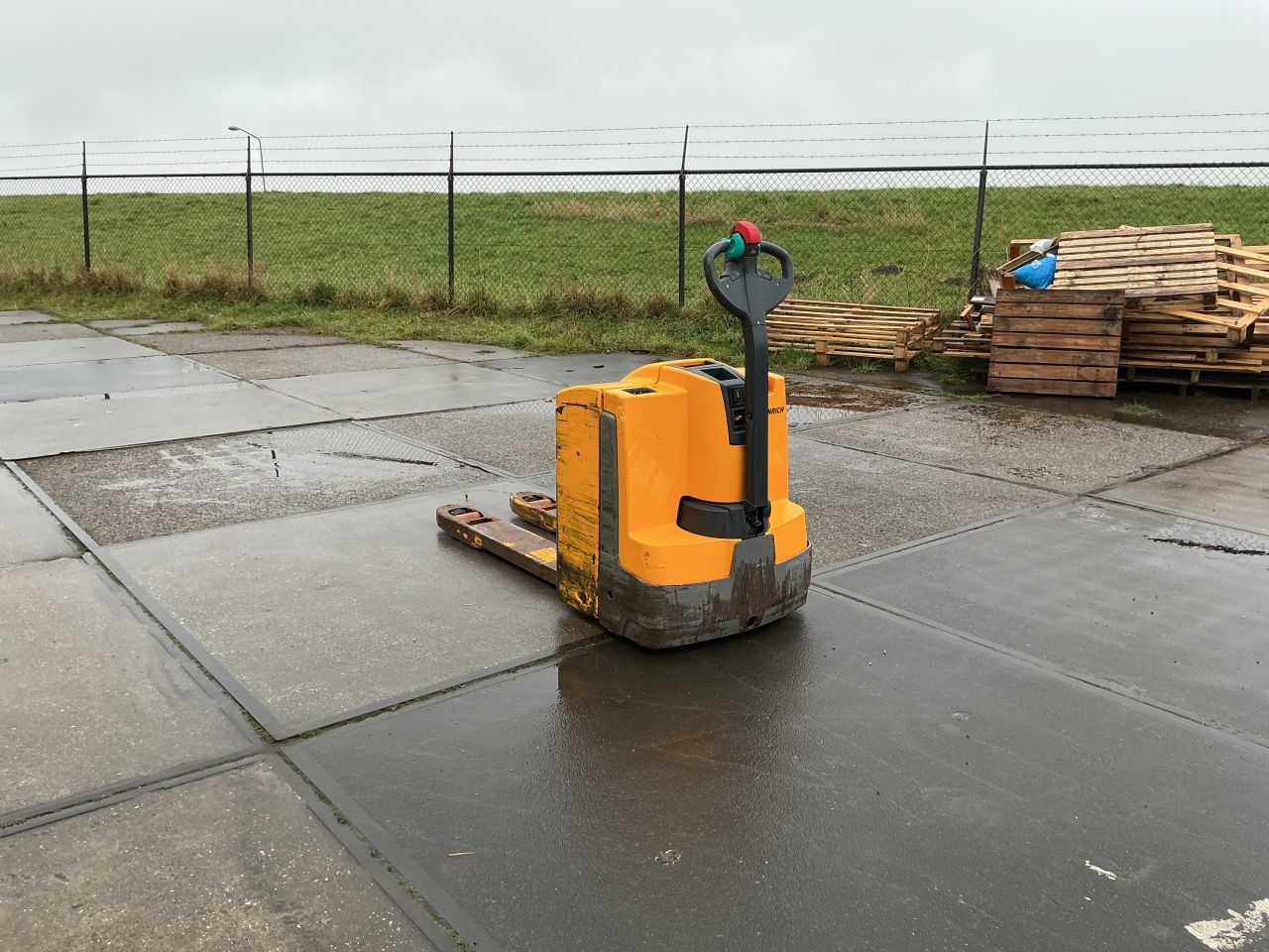 Jungheinrich EJE 220 Elektrisch palletwagen 2016