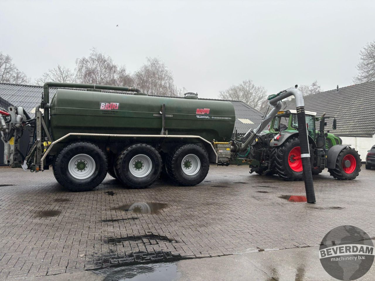 Briri Field Commander 22