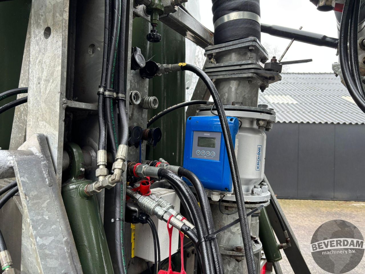 Briri Field Commander 22