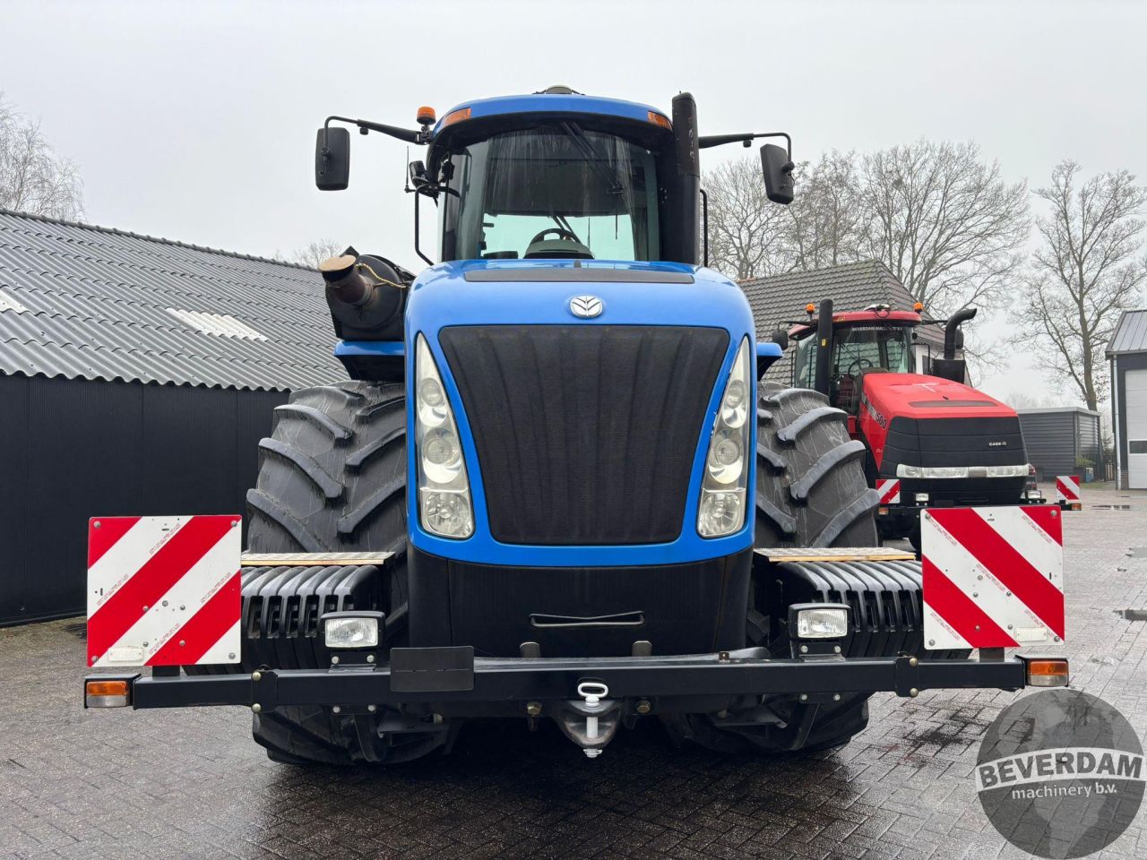 New Holland T9.560