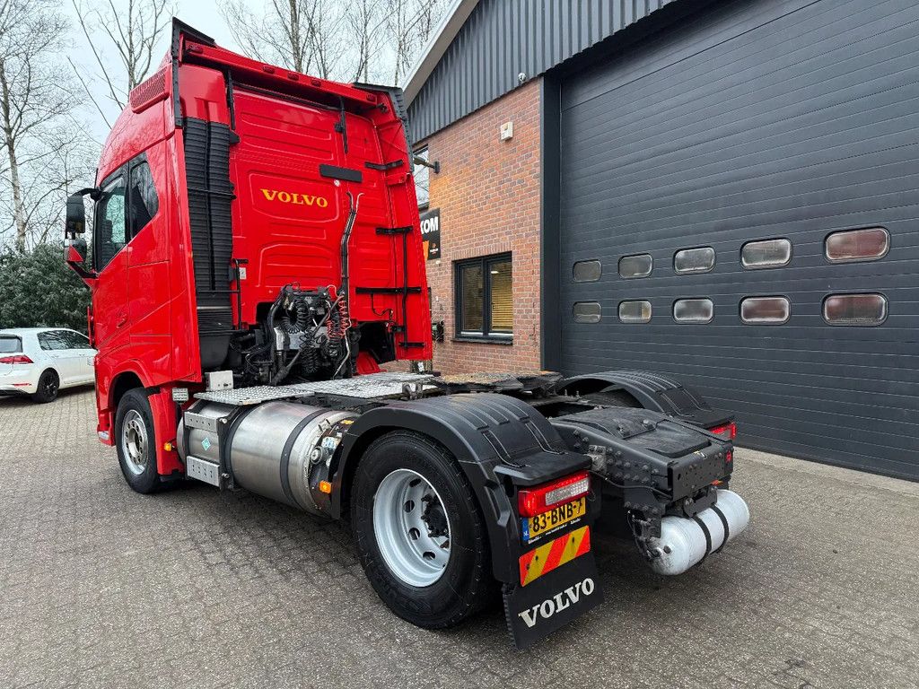 Volvo FH 460 LNG Globetrotter Hydraulic Leer NL Truck APK/TUV 11-2026