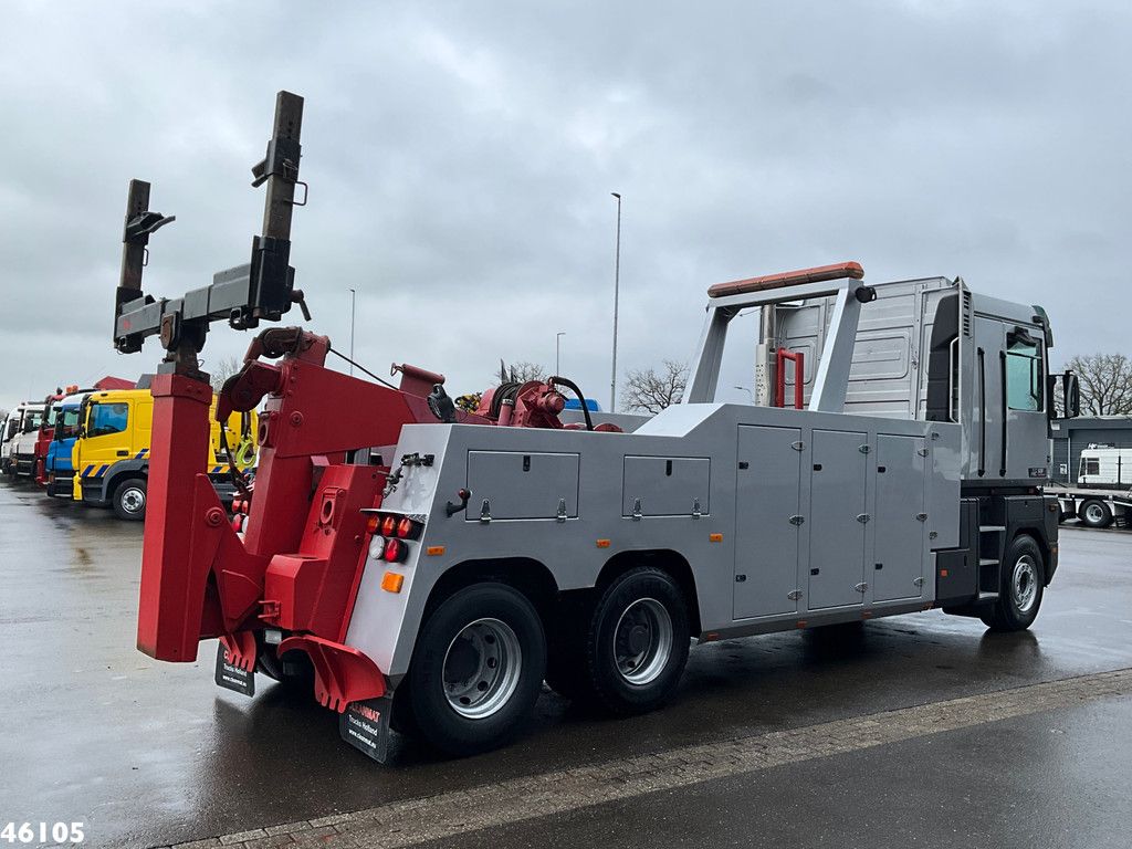 Renault Magnum AE 520T V8 EKA Recovery truck