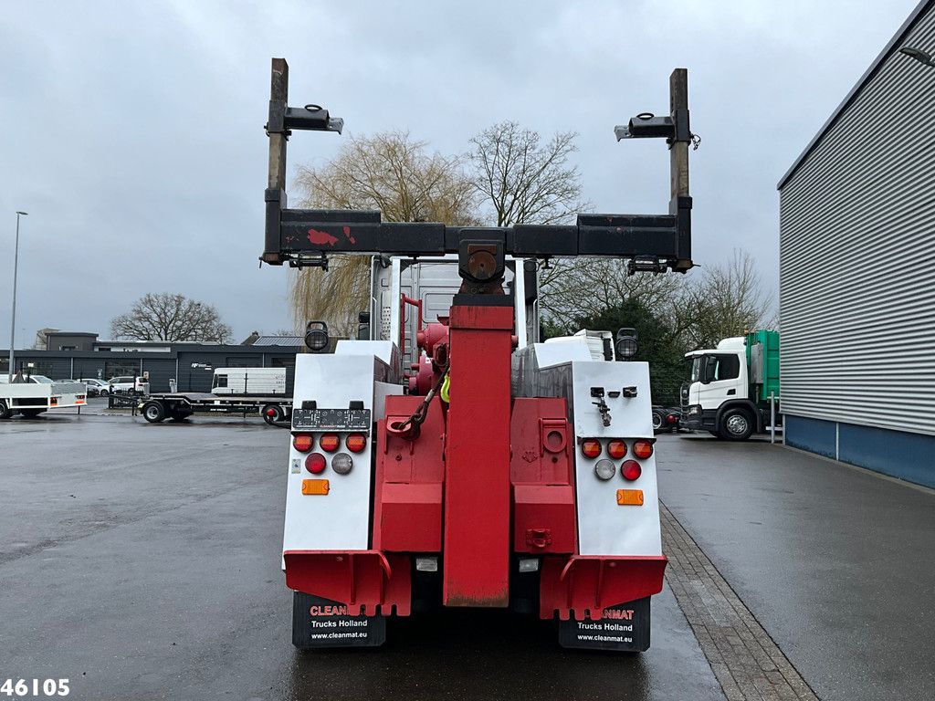 Renault Magnum AE 520T V8 EKA Recovery truck