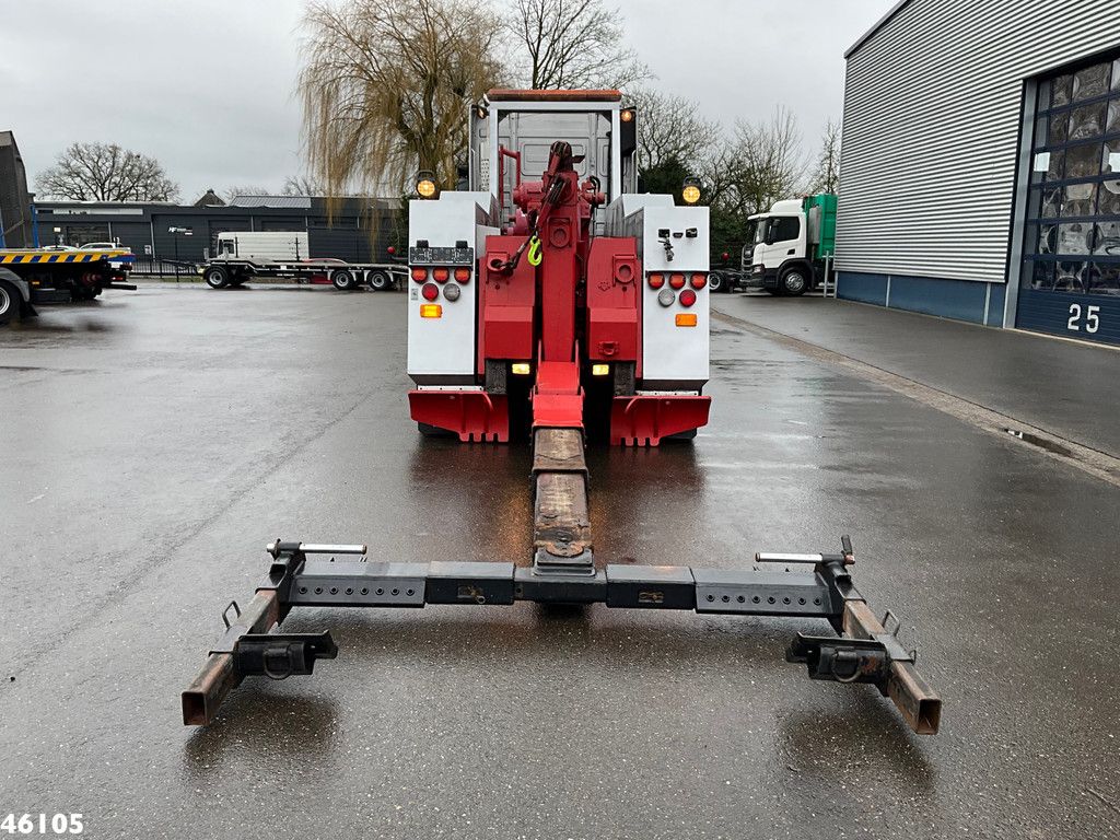 Renault Magnum AE 520T V8 EKA Recovery truck