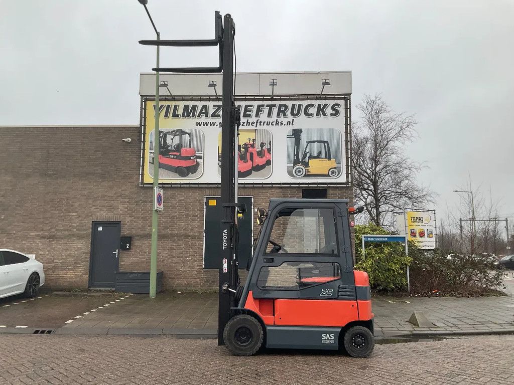 Toyota 7FBMF25 2500KG 4.70METER HEFTRUCK