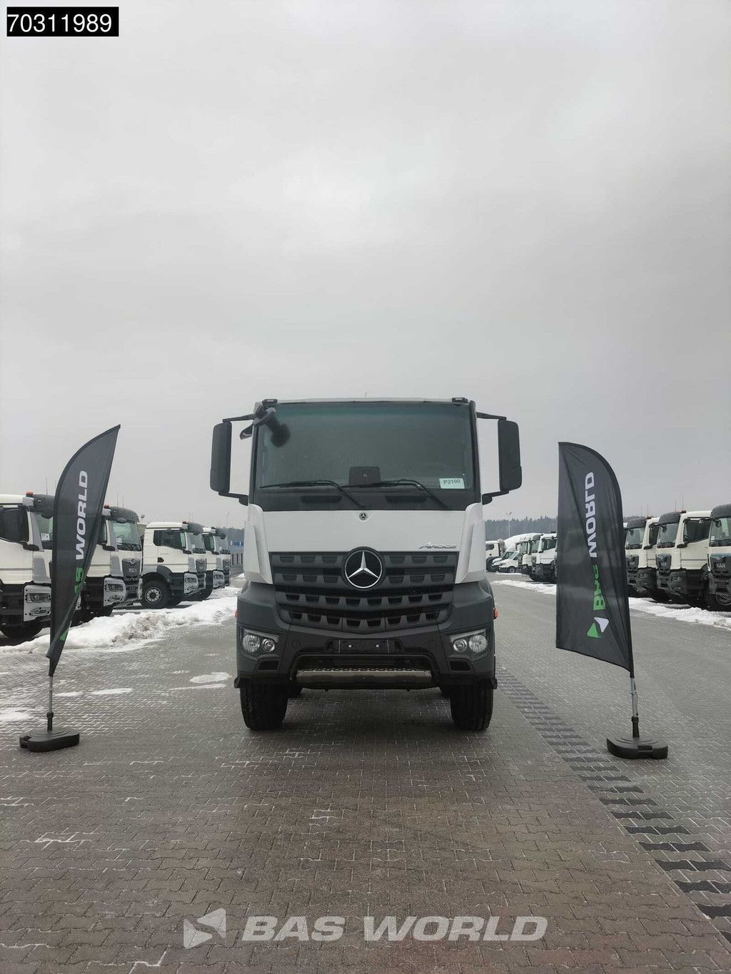 Mercedes Arocs Arocs 4451 8X4 NEW chassis! Steel suspension Manual Engine brake Airco Euro 6