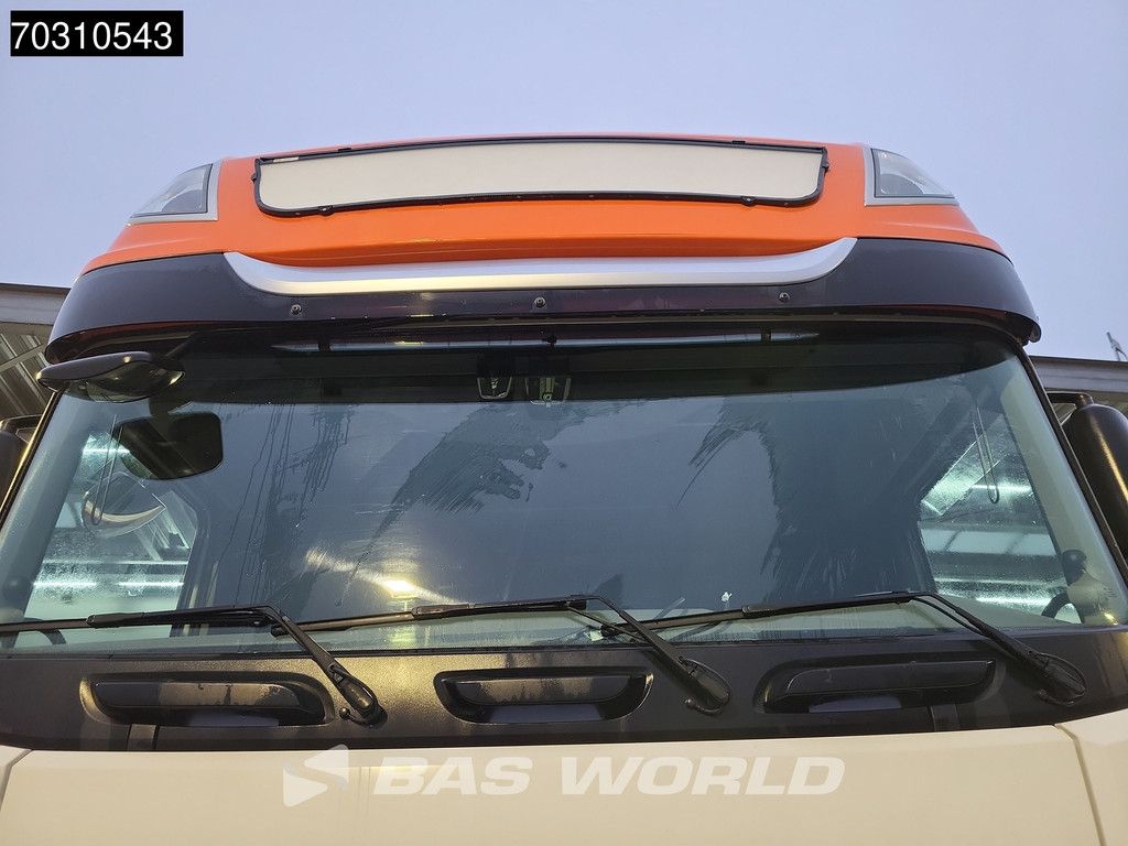 DAF XF 530 4X2 SSC Retarder 2xTanks Full-Air Standklima