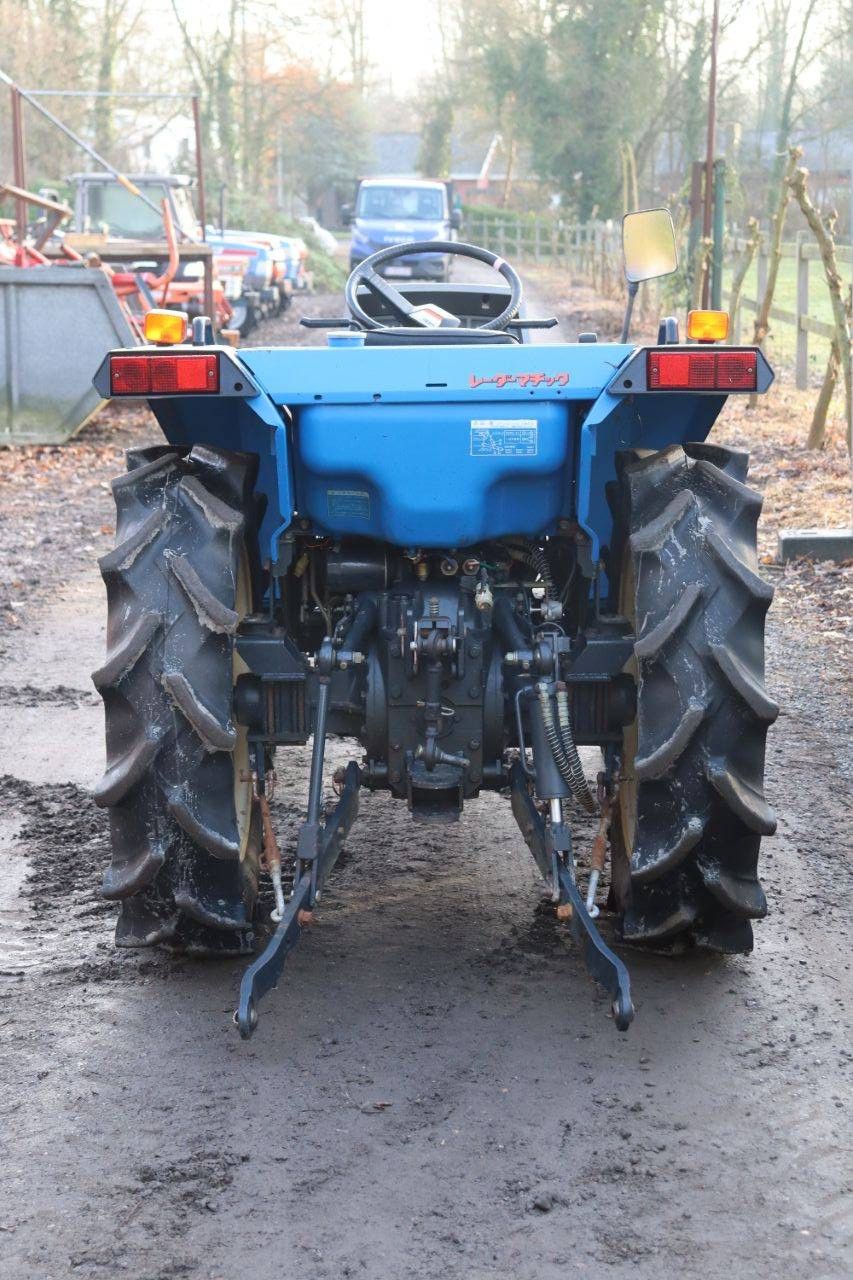 Minitraktor Iseki TA247F Diesel 28 PS