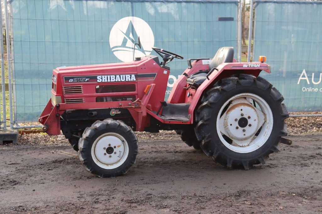 Kleintraktor Shibaura D215F Diesel 21 PS