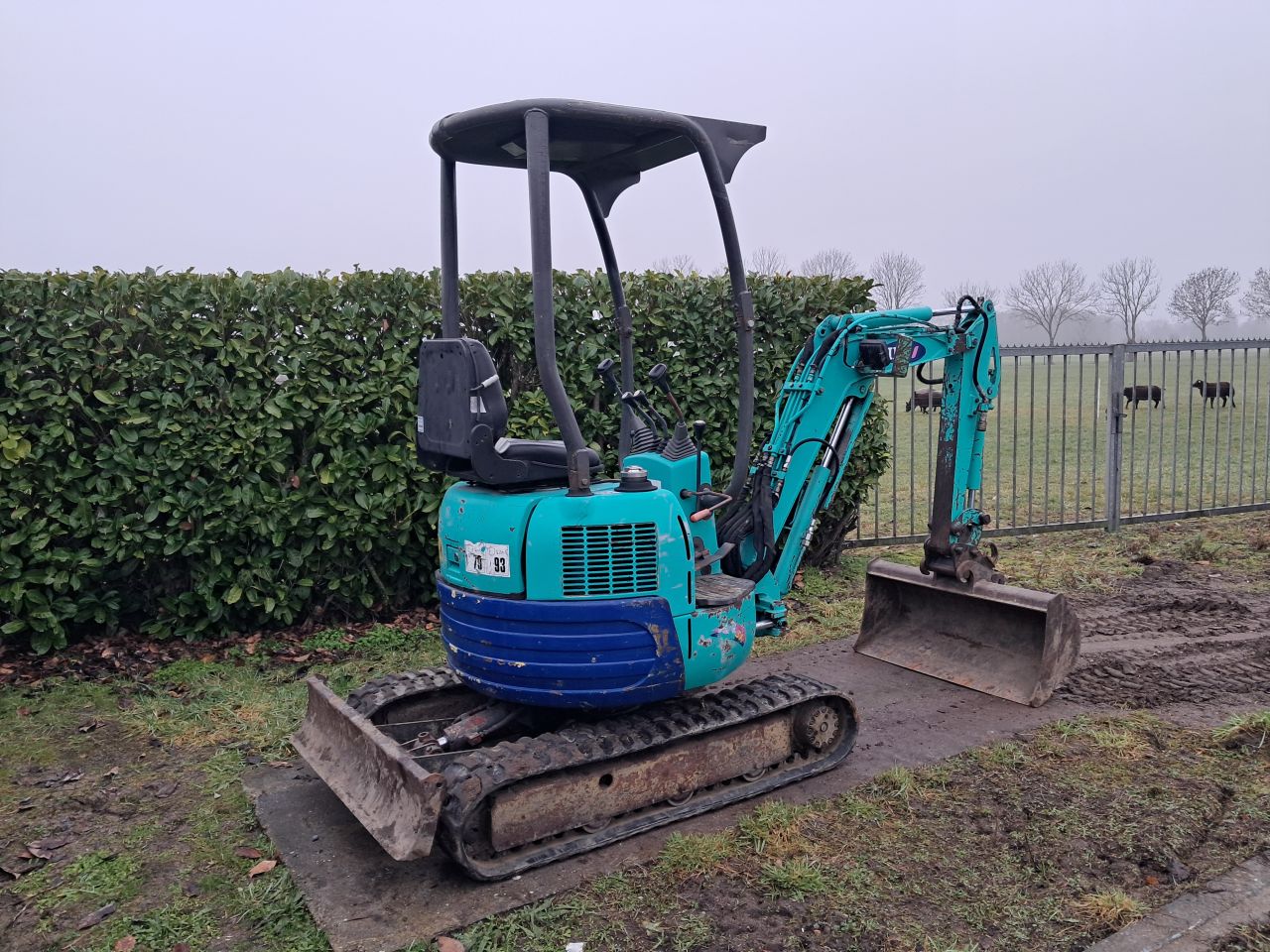 Minigraver IHI 12 / Minikraan / Graafmachine / 1200 kg