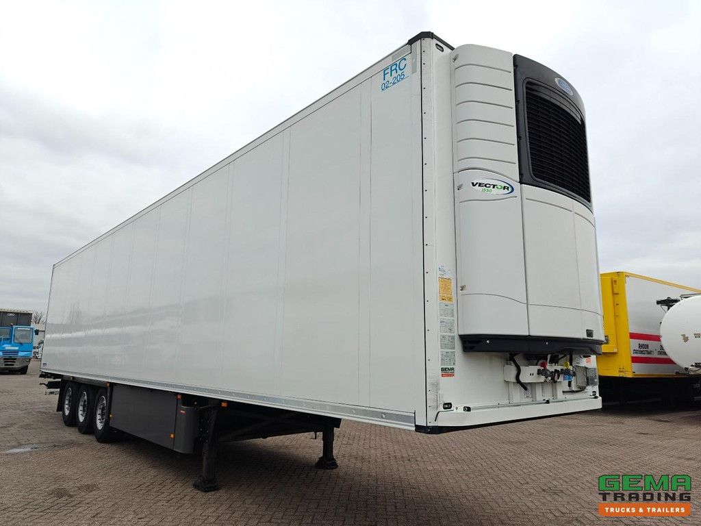 Schmitz Cargobull SCB S3B 3-Axle Schmitz - Disc Brakes - Refrigerated Transport - Carrier Vector 1550 - 3098 Hours - Pallet Boxes