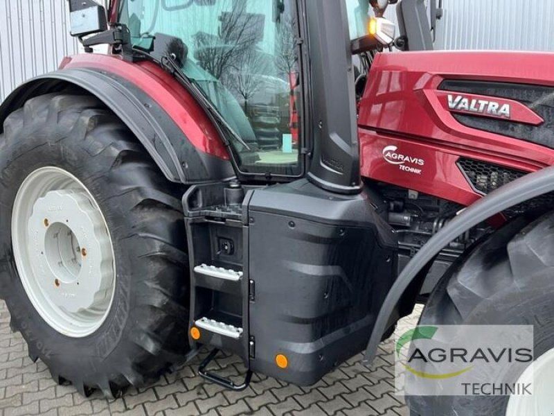 Valtra Q 305 1A9