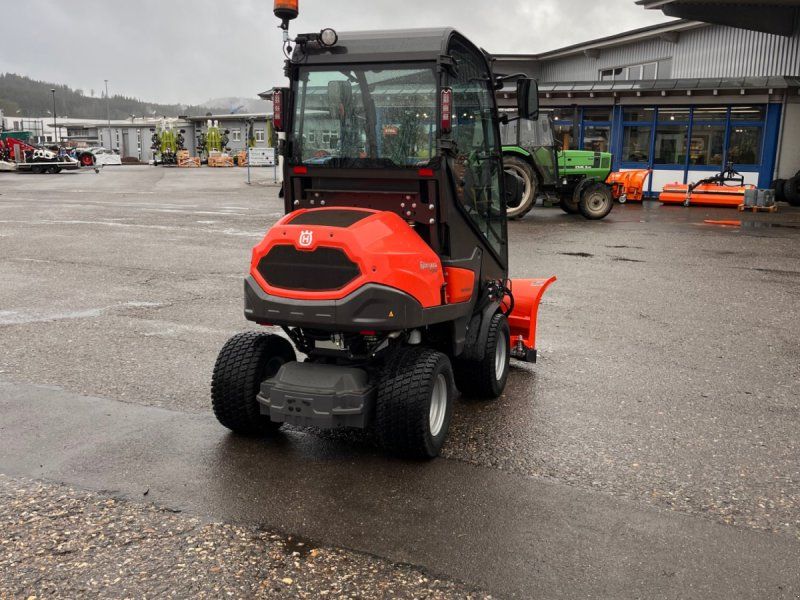 Husqvarna P 525 DX mit Kabine