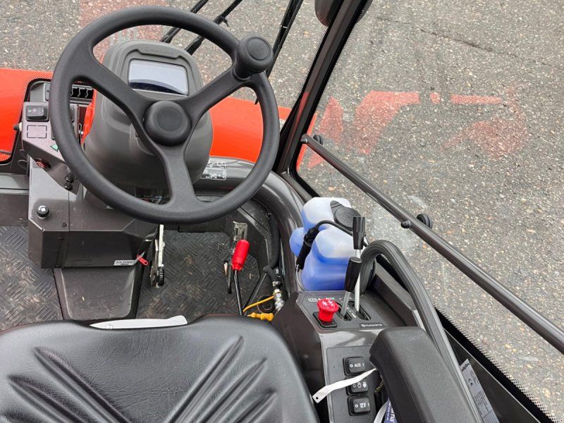 Husqvarna P 525 DX mit Kabine