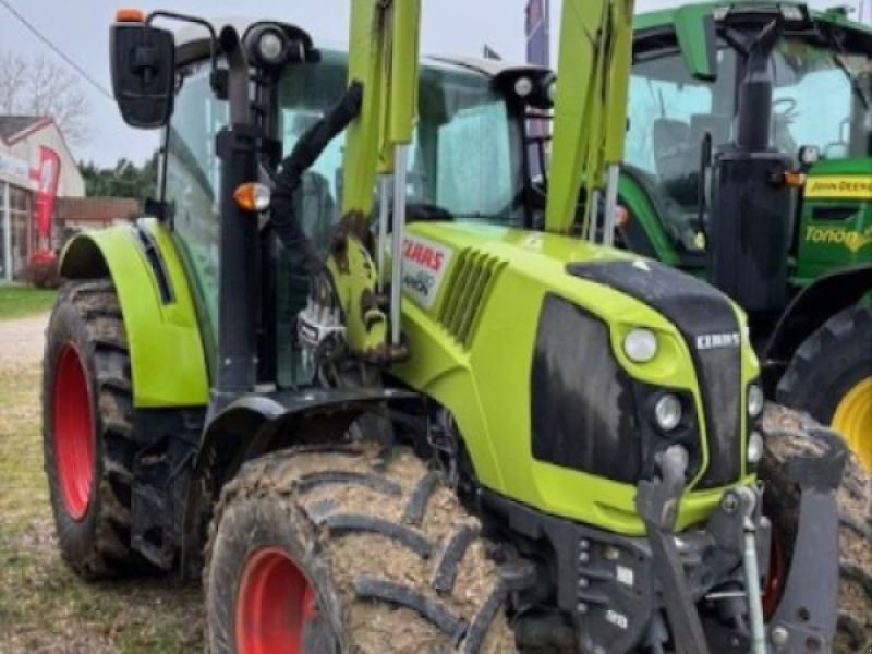 Claas Arion 430