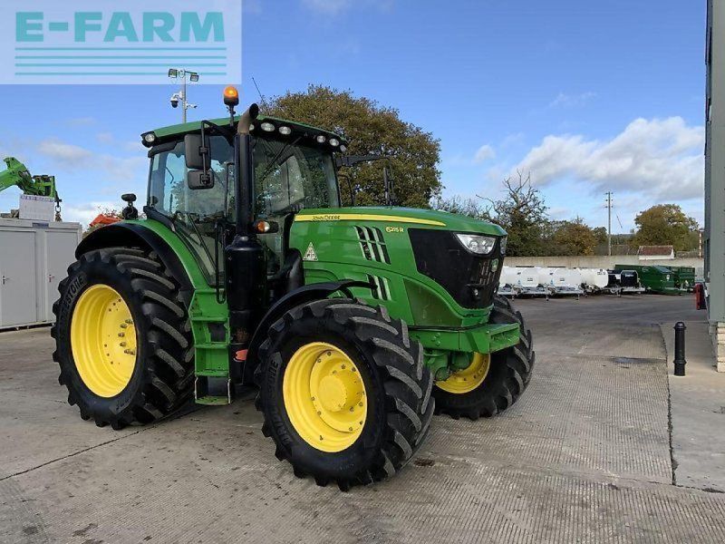 John Deere 6215r  (st24593)