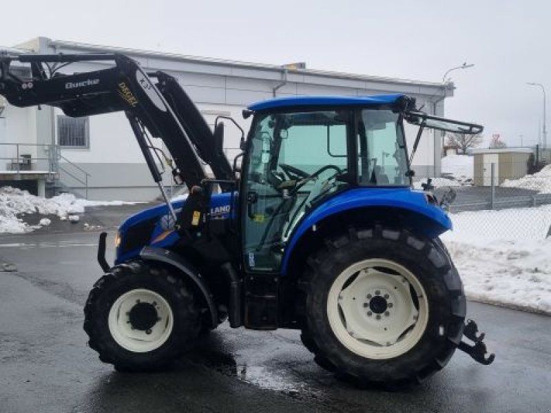 New Holland T 4.75