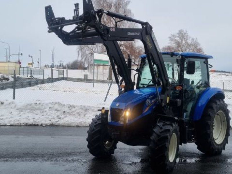 New Holland T 4.75