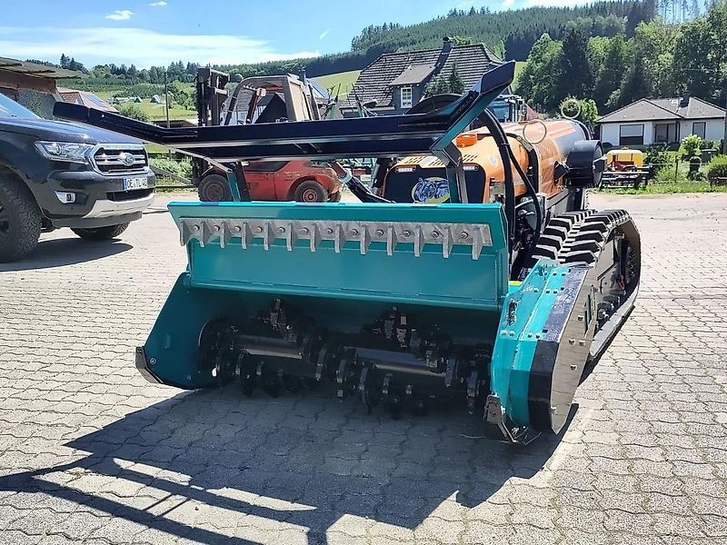 Mera Forstanbaumulcher FAM100/120/150 Robo