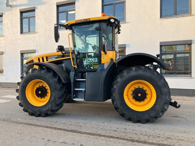 JCB Fastrac 4220 iCON