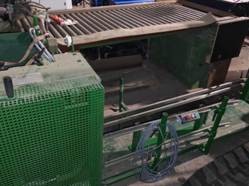 Nähband mit Umstoßer