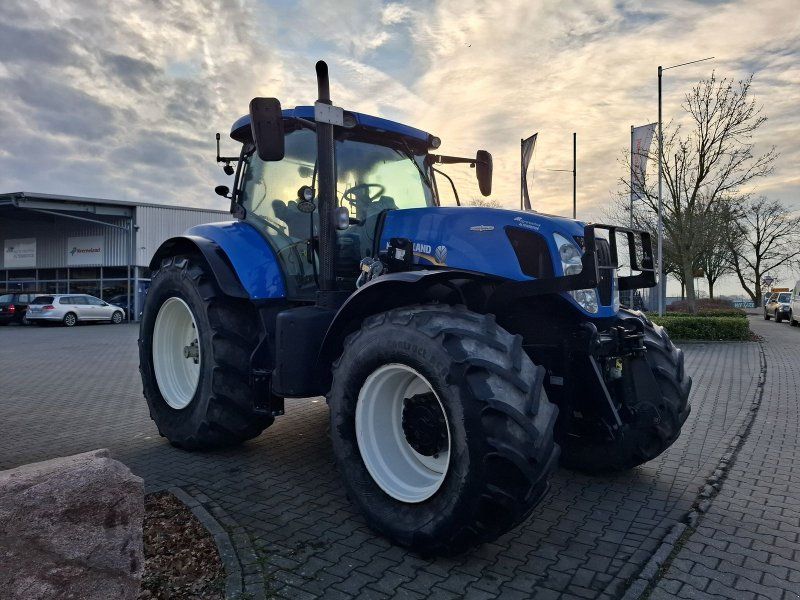 New Holland T7.220 AC