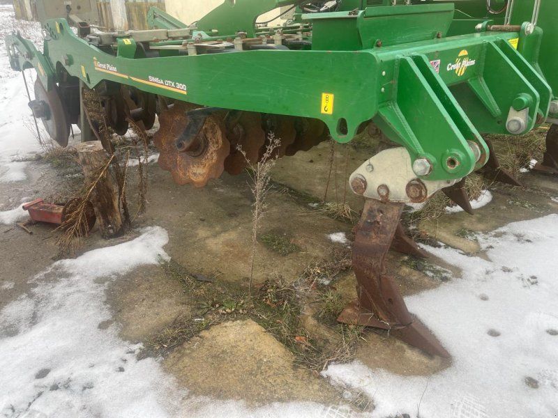 GreatPlains Simba DTX 300