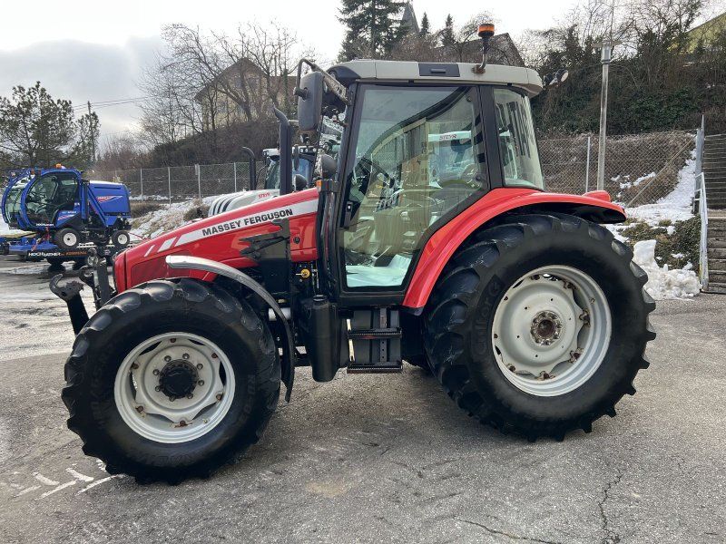 Massey Ferguson 5445-4