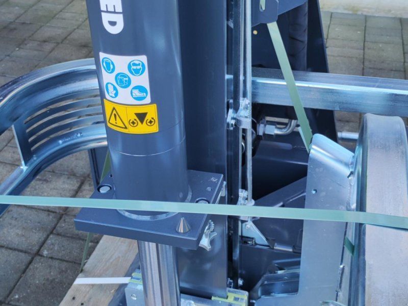 Uniforest Lang Titanium 17Z (18 CD) T-Serie Autospeed Zapfwelle