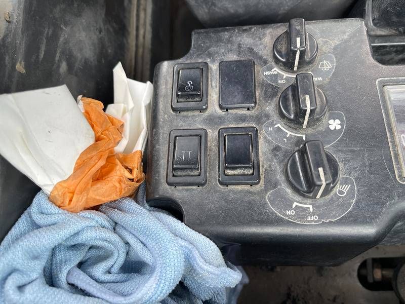 New Holland E 50 B SR