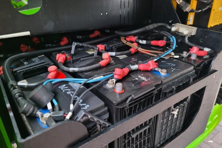 Niftylift HR28 Hybrid 4x4 As-Is, Hybrid, 4x4 Drive, 28m Work