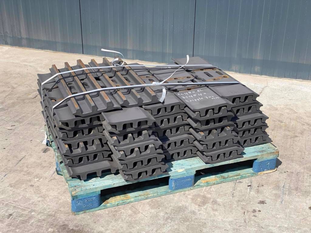 Komatsu PC300 / PC360 / PC400 Shoes/Pads