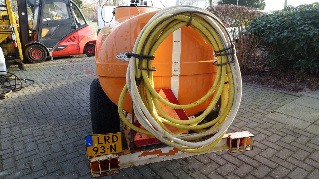 Empas 1000 Liter watertank met Honda pomp