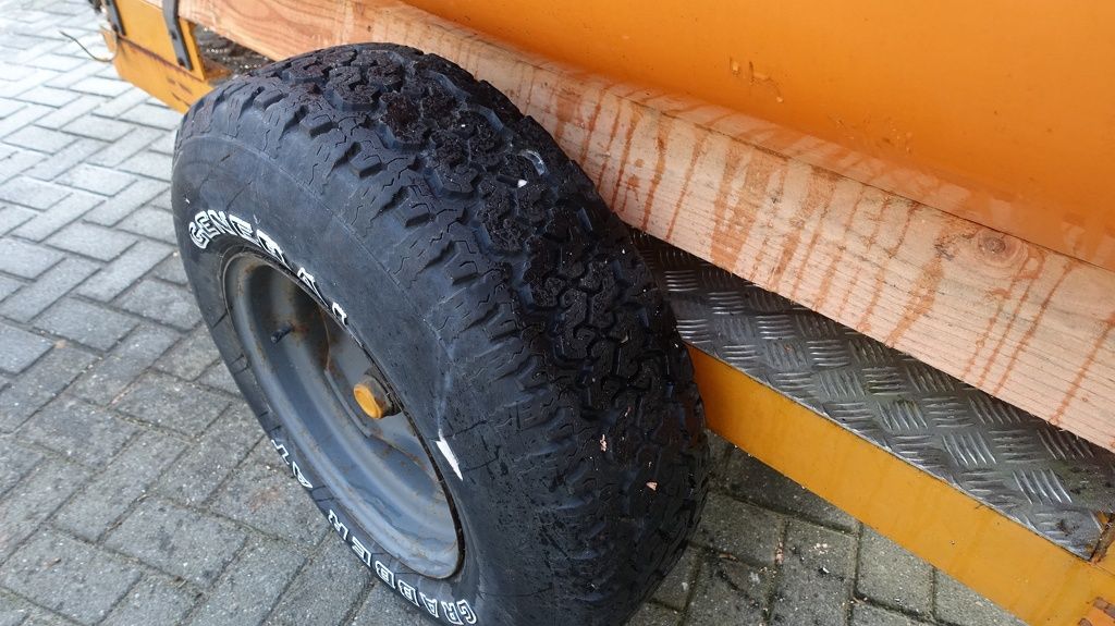 Empas 1000 Liter watertank met Honda pomp