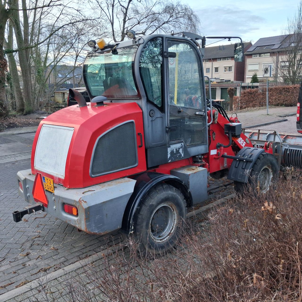 Everun? MG16 Shovel.