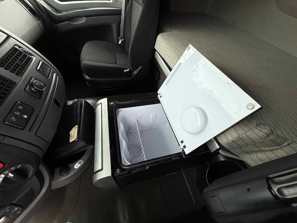 DAF XF 480 4X2 SSC Super Space 2x tank ACC 415.440KM