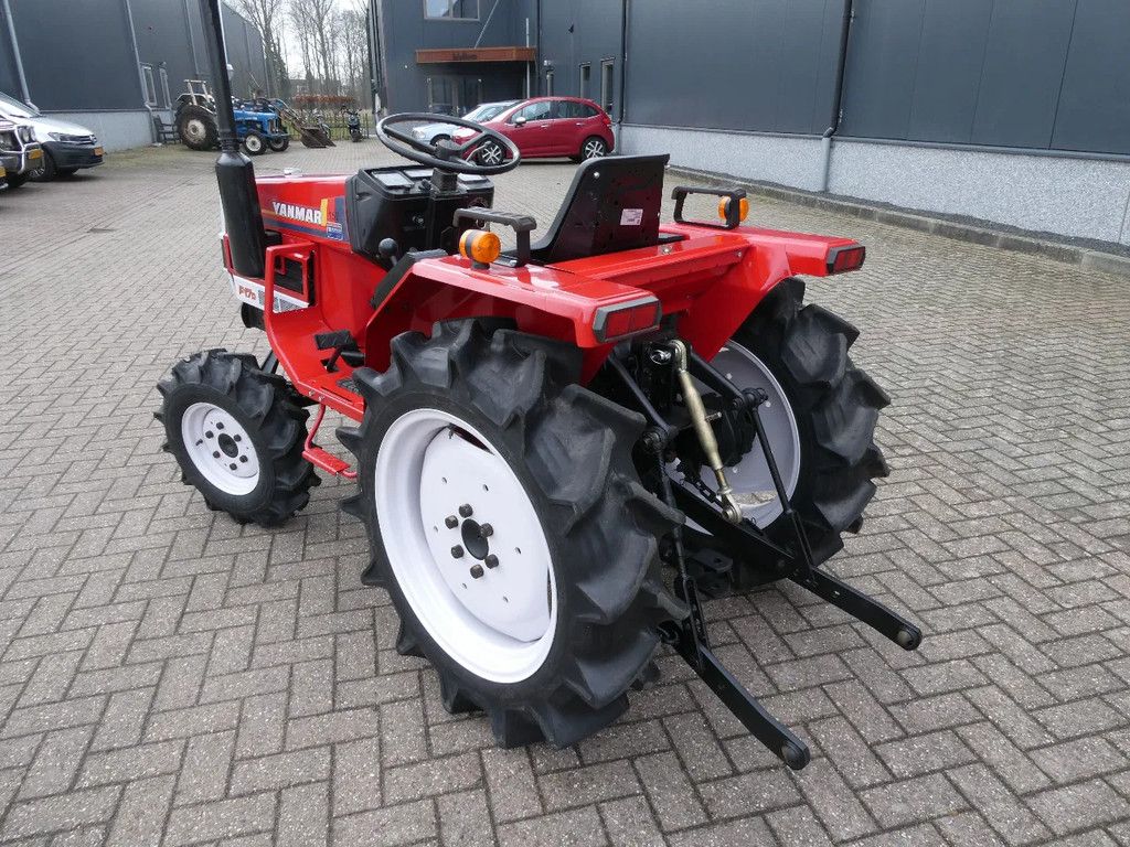 Yanmar F17 4wd / 1303 Draaiuren / Miditrekker
