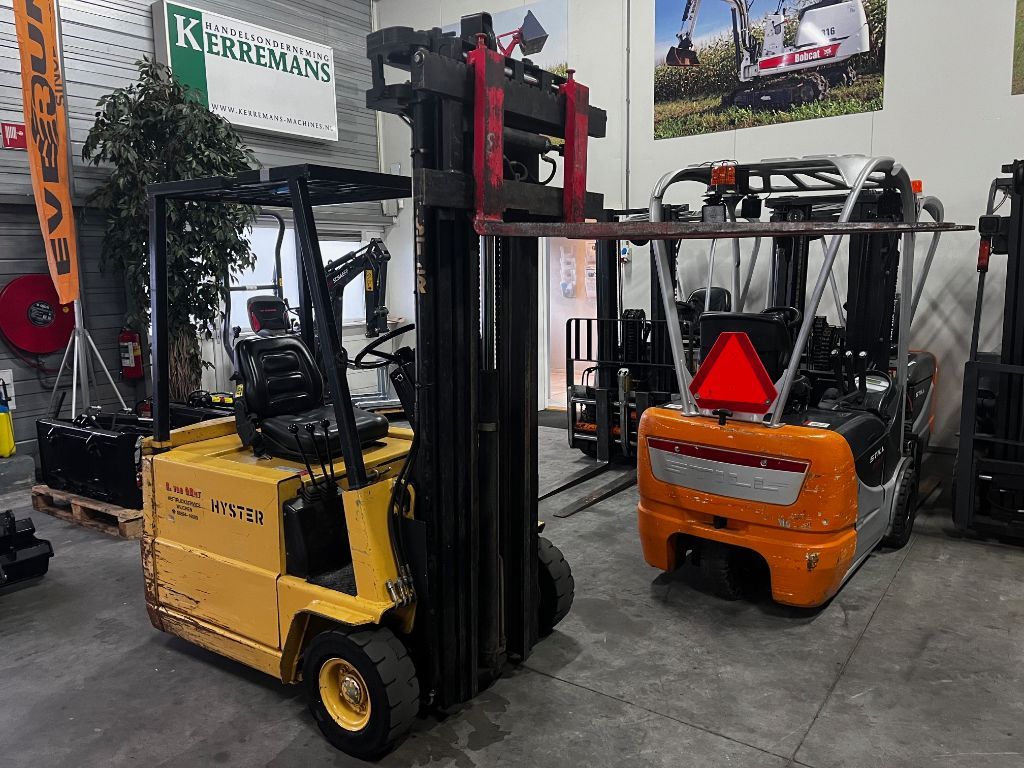 HYSTER A1.50XL Elec Heftruck met Triplomast (5.32M) en Sideshift