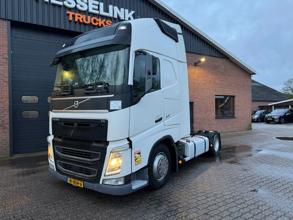 Volvo FH 420 Globetrotter XL 2x Tank Lowdeck, full air