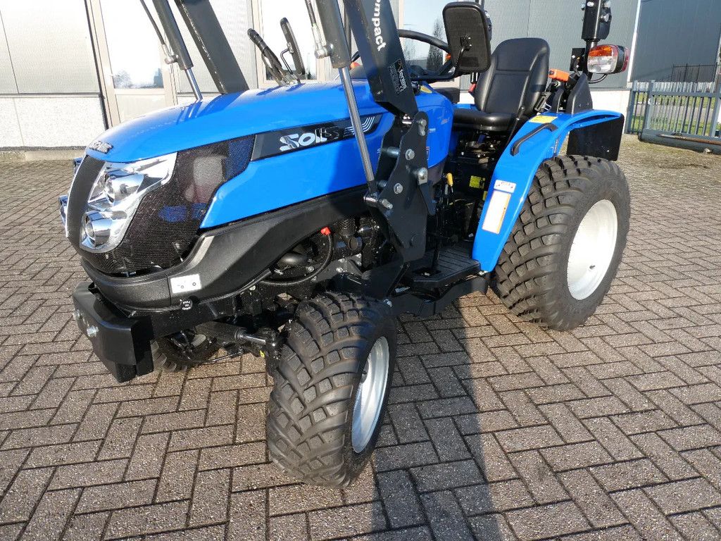 Solis 20 4wd / 0004 Draaiuren / Voorlader