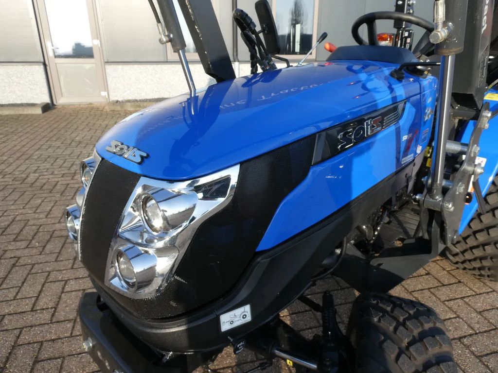 Solis 20 4wd / 0004 Draaiuren / Voorlader