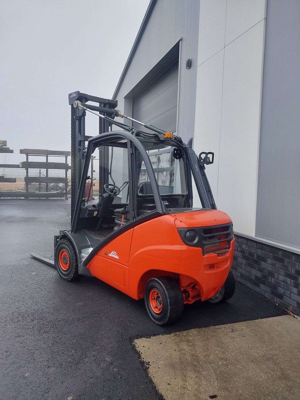 Linde H30D