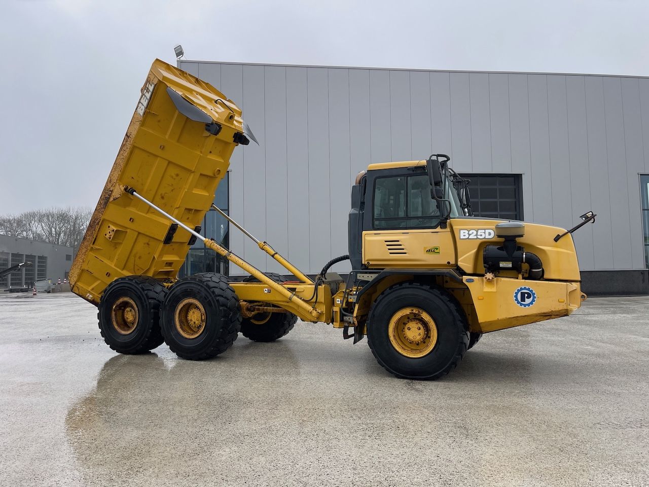 Bell B25D 6x6 Dumper
