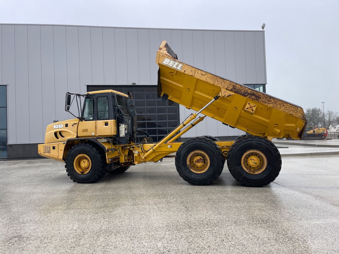 Bell B25D 6x6 Dumper