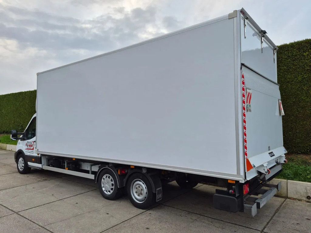 Ford Transit Gesloten clixtar oplegger 6,1 m.