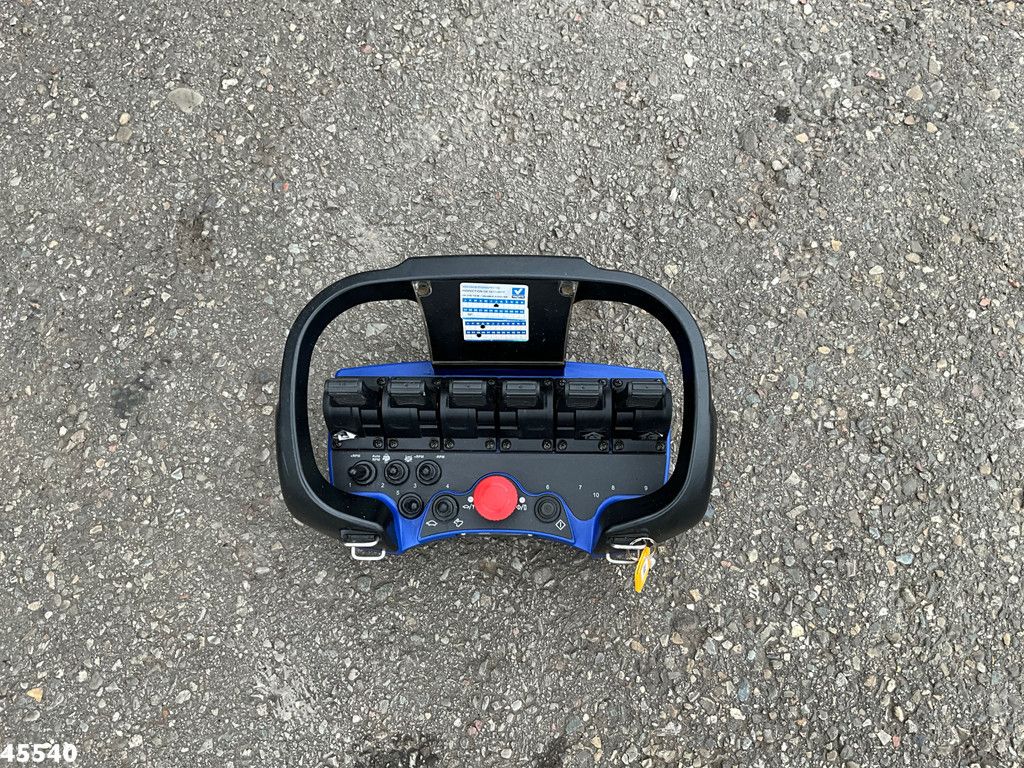 Volvo FM 340 6x4 Fassi 19 Tonmeter laadkraan