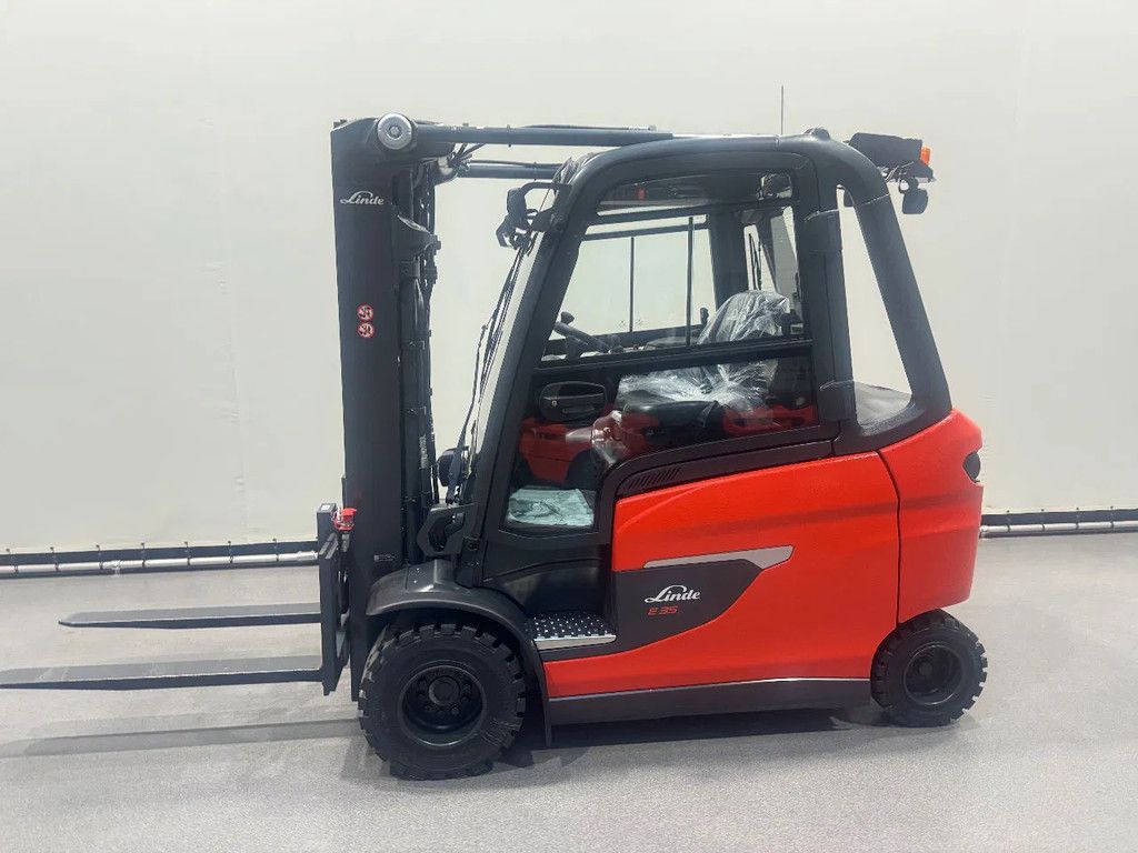 Linde 1252 E 35 HL-01 inclusief AIRCO