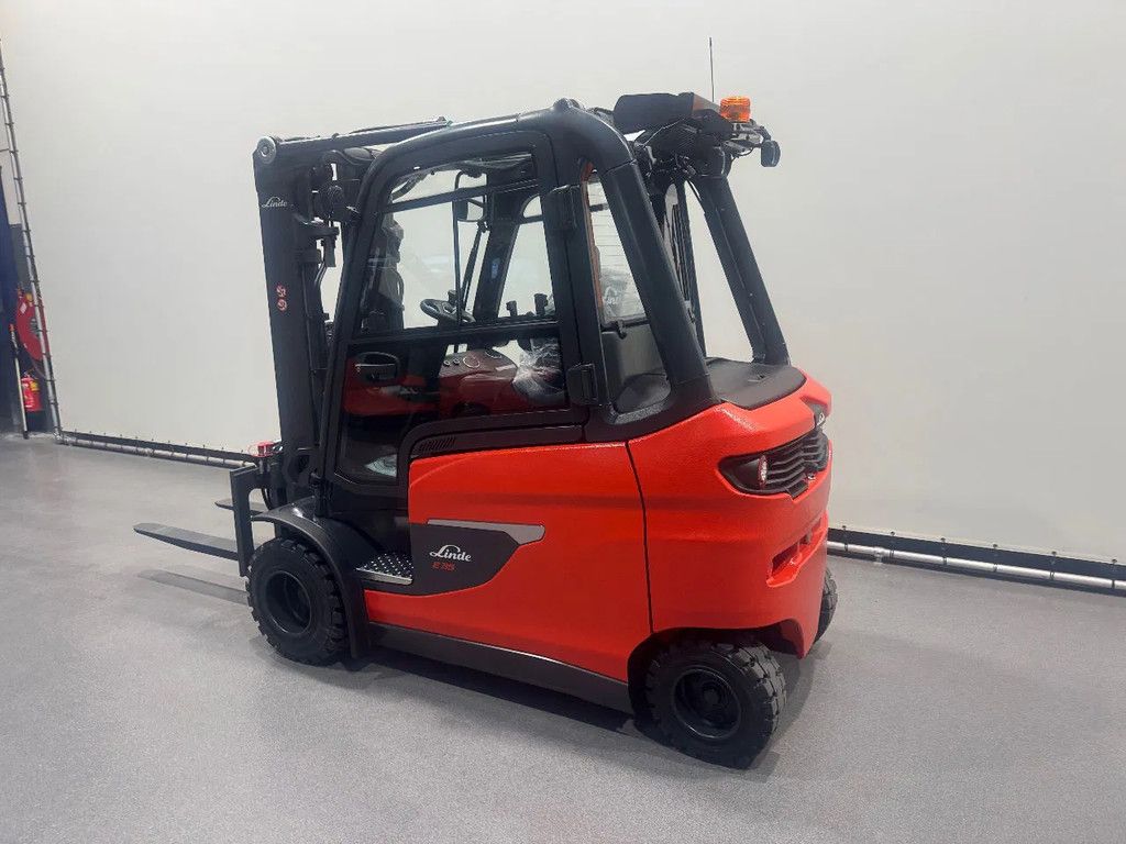 Linde 1252 E 35 HL-01 inclusief AIRCO