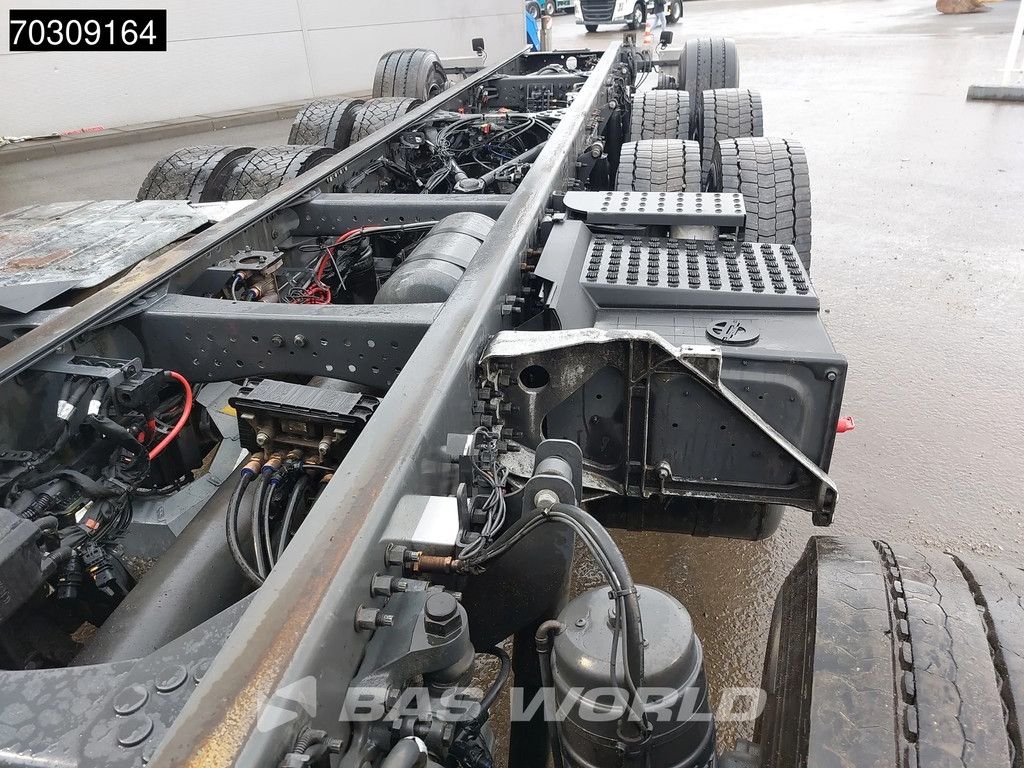 Volvo FH FH16 750 10X4 Full Air suspension 10x4 chassis Lift+steering Axle VEB+ Euro 6