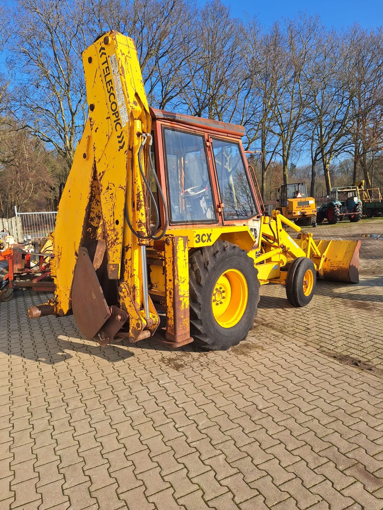 Te koop JCB 3 CX Laad Graaf Combinatie.